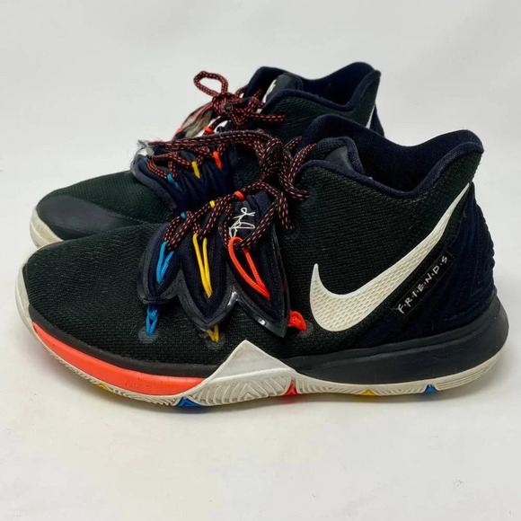Nike Kyrie 5 x Friends Black‎ Basketball Sneakers - Picture 1 of 12